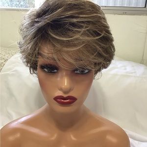 Paula Young short hairstyle wig